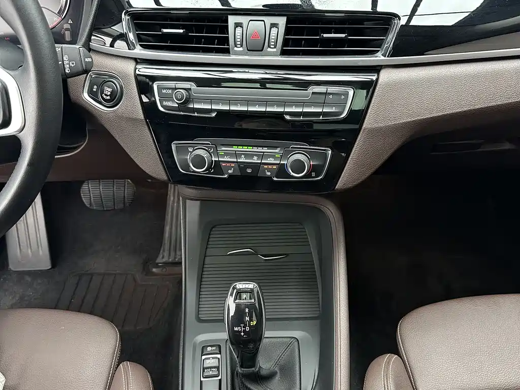 BMW X1 2022 — фото 14