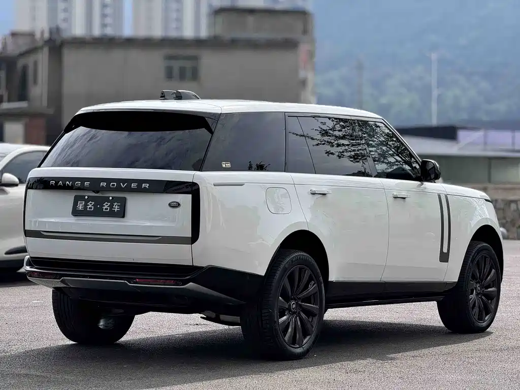 Land Rover Range Rover 2024 — фото 13