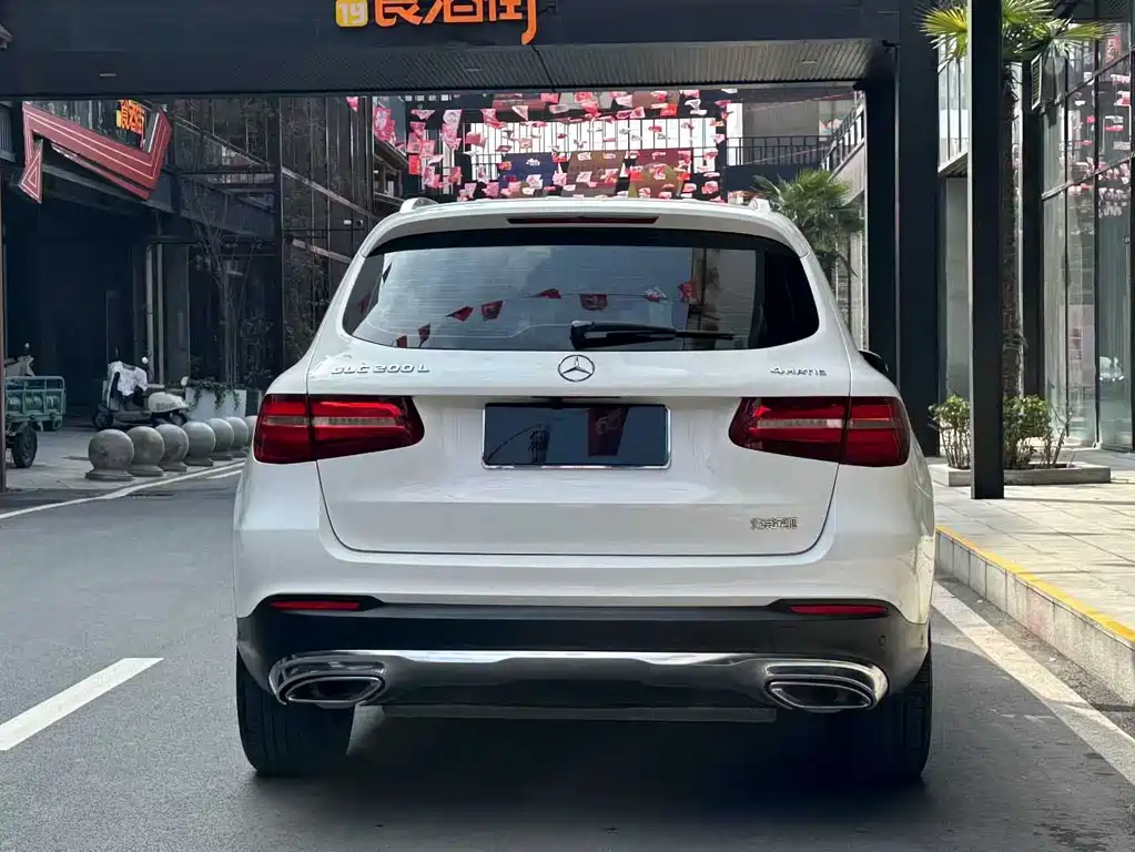 Mercedes-Benz GLC 2019 — фото 8