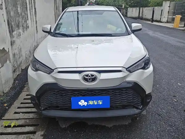 Toyota Frontlander 2024