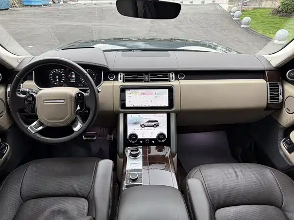 Land Rover Range Rover 2023