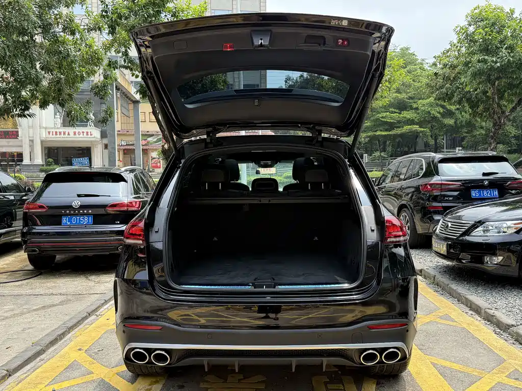 Mercedes-Benz GLE AMG 2023 — фото 19