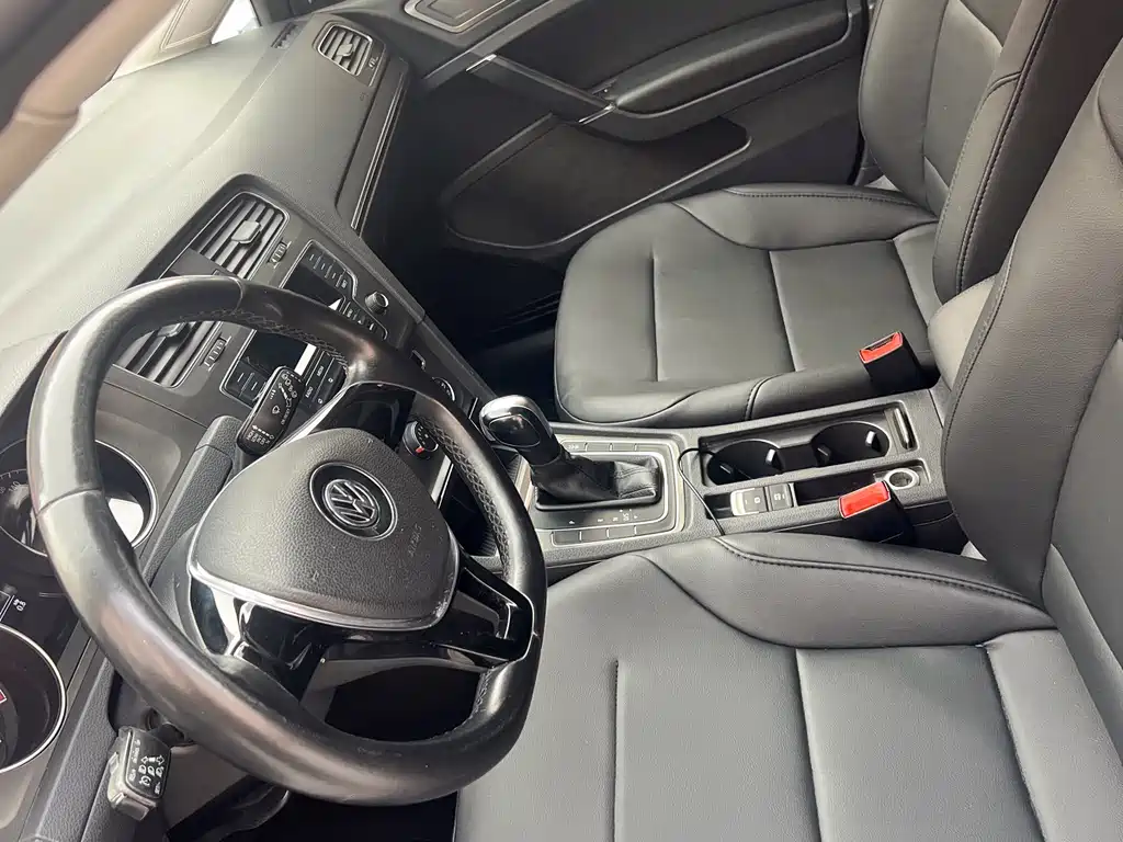 Volkswagen Golf 2015