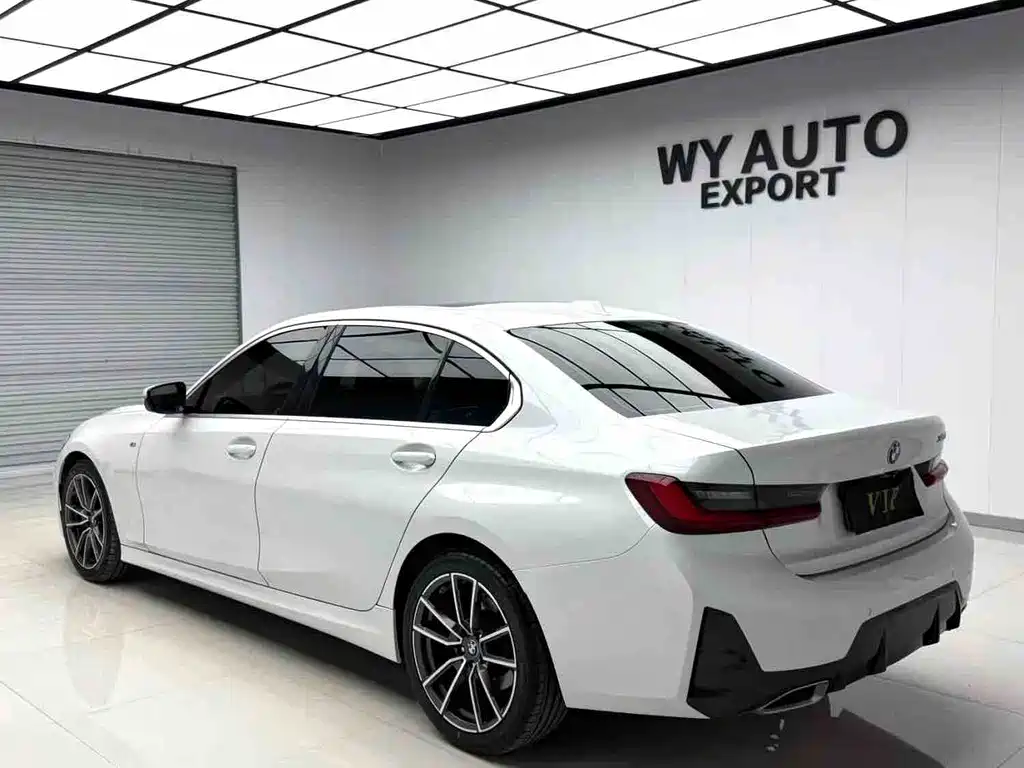 BMW 3 Series 2023