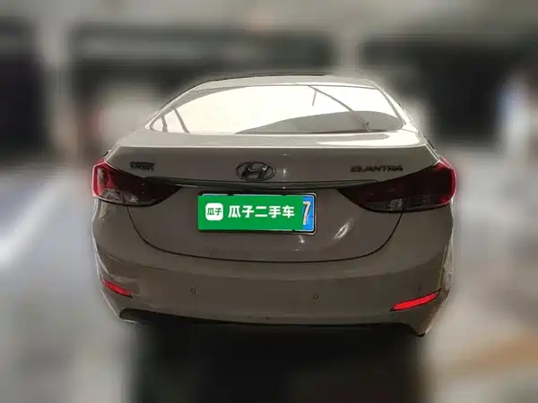 Hyundai Elantra Langdong 2015