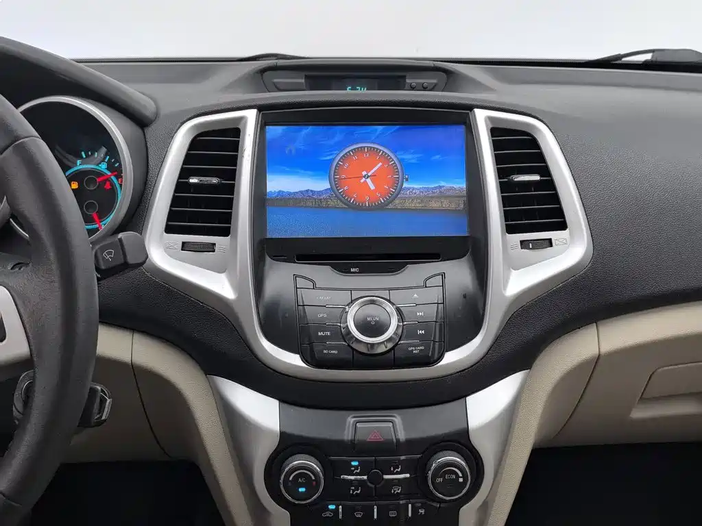 Changan Eado 2014 — фото 12