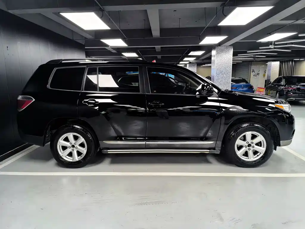 Toyota Highlander 2014