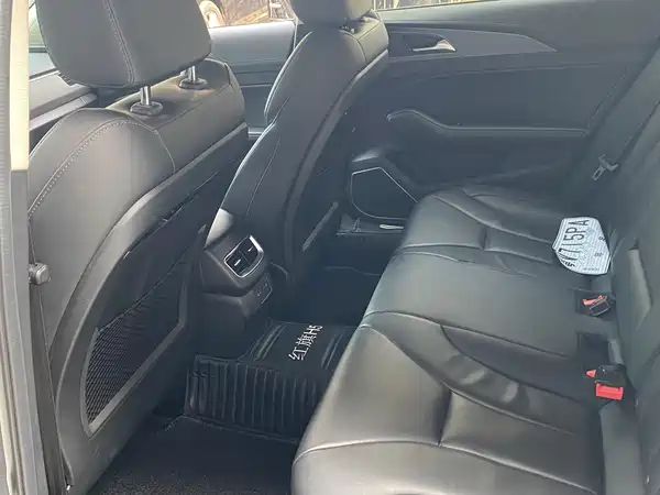 Hongqi H5 2022
