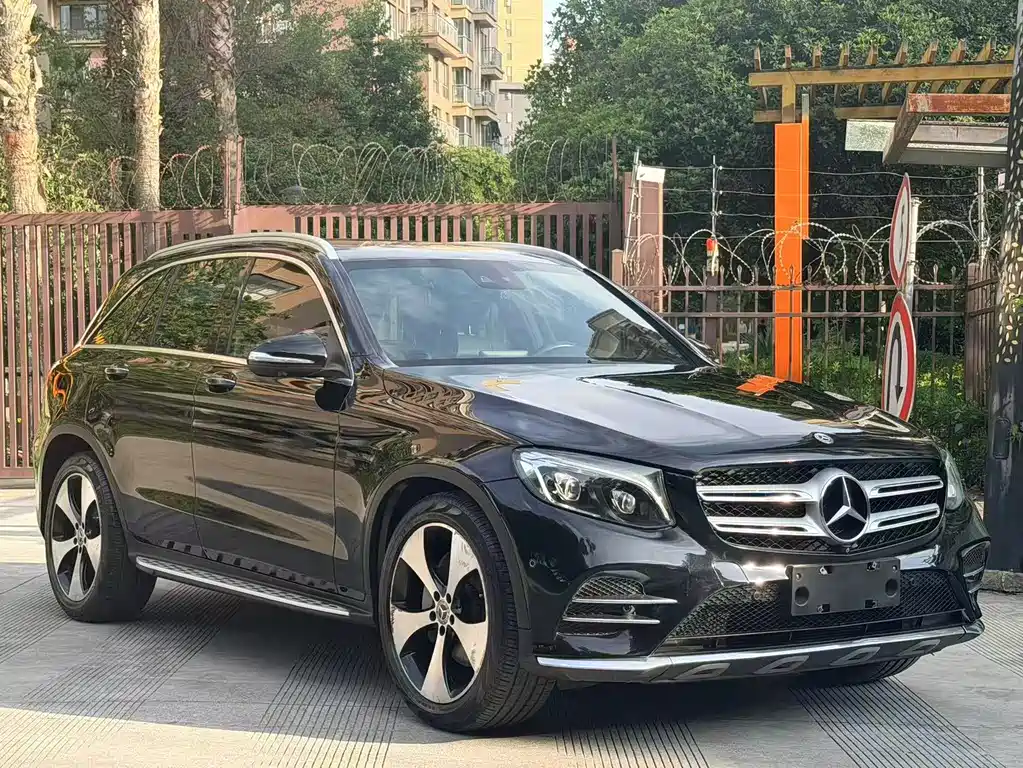 Mercedes-Benz GLC 2018 — фото 3