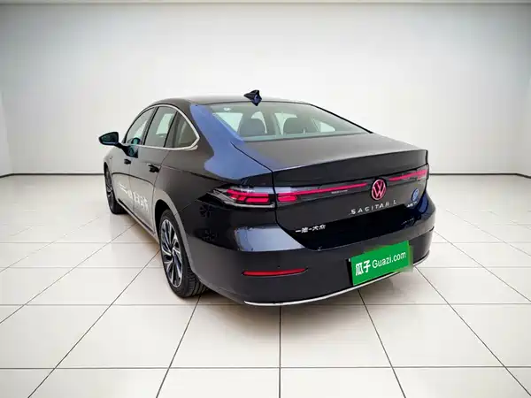 Volkswagen Sagitar 2025