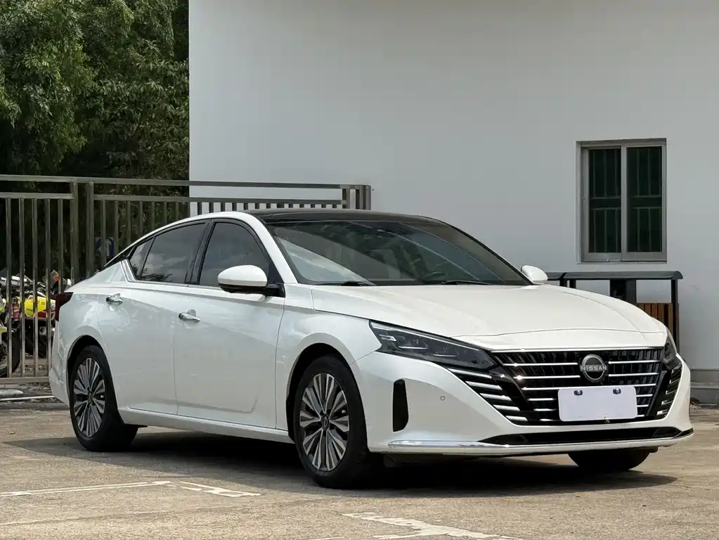 Nissan Teana 2023 — фото 3