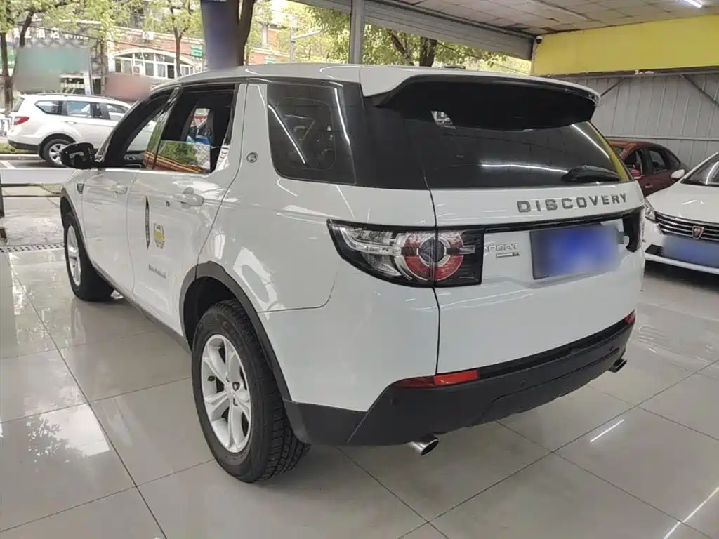 Land Rover Discovery Sport 2016 — фото 5
