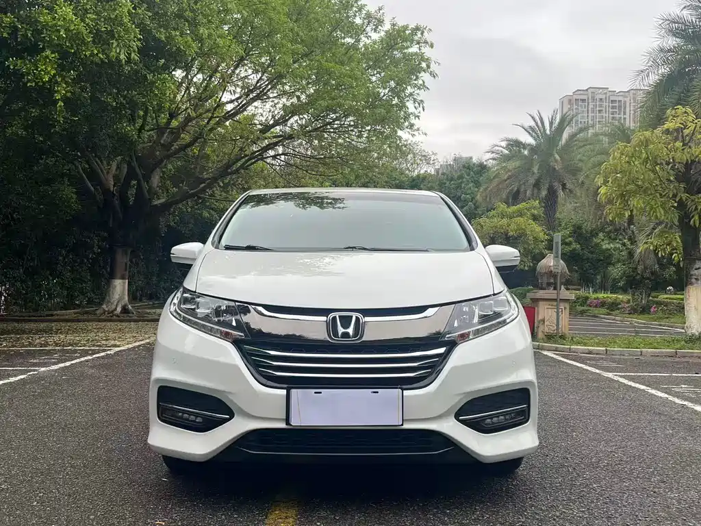 Honda Odyssey 2020 — фото 2