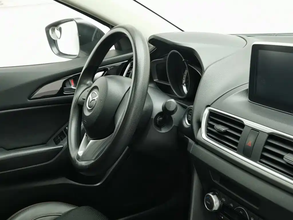 Mazda 3 Angkesela 2016 — фото 22