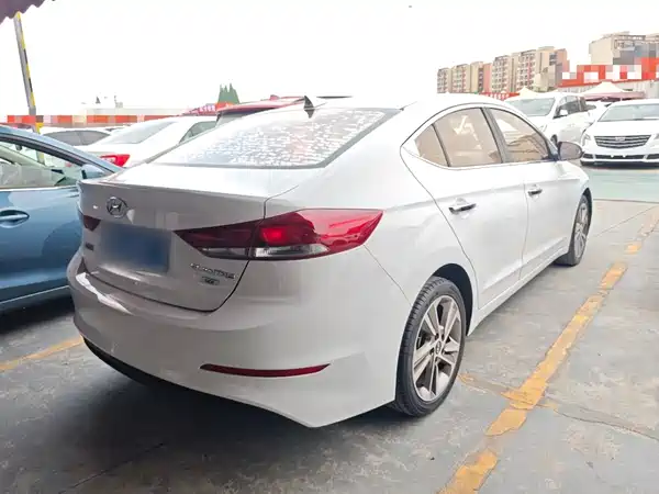 Hyundai Celesta 2016