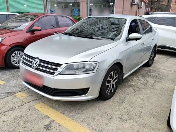 Volkswagen Lavida 2014