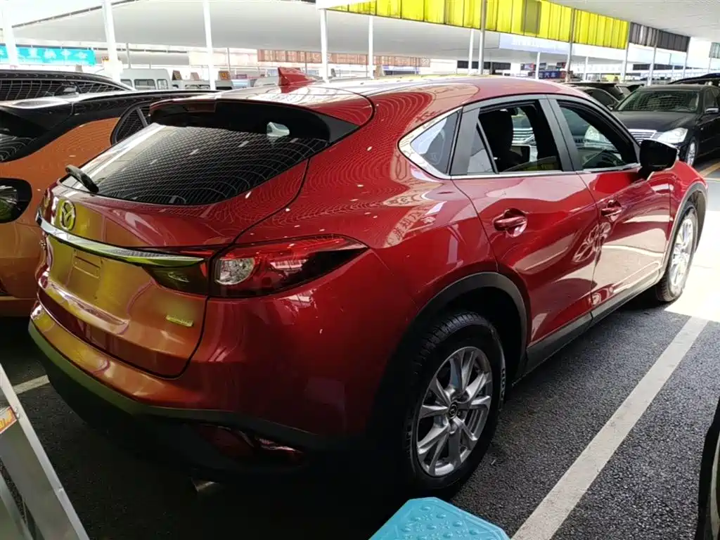 Mazda CX-4 2019 — фото 7