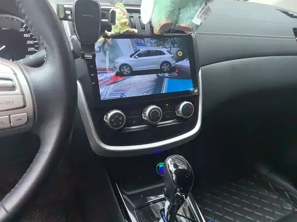 Nissan Tiida 2021