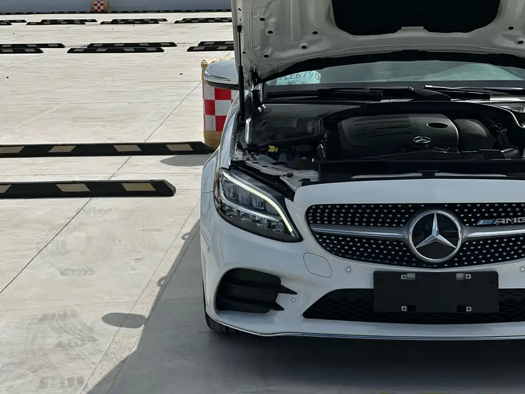Mercedes-Benz C-Class 2018 — фото 24