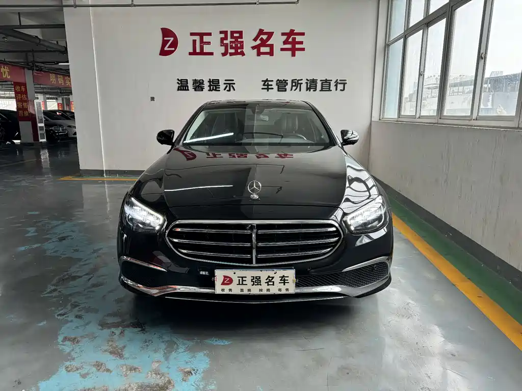 Mercedes-Benz E-Class 2023 — фото 2