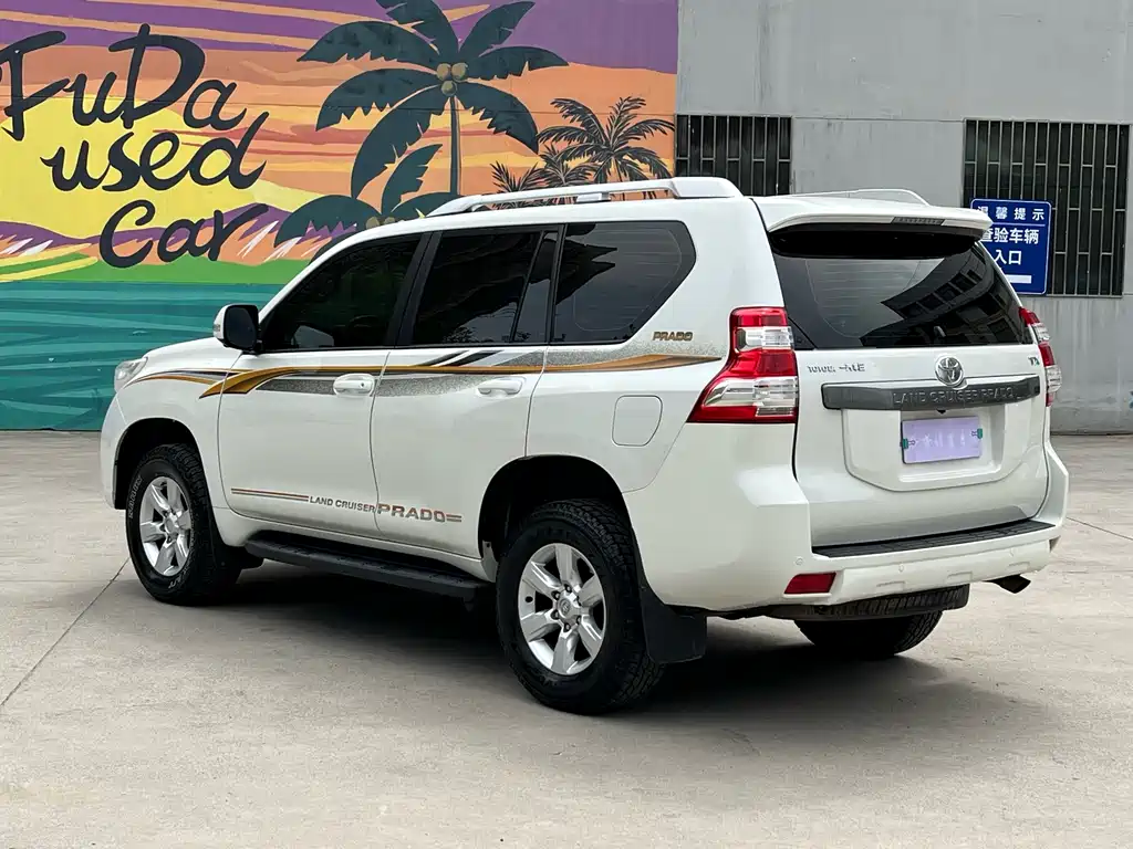 Toyota Prado 2017 — фото 4