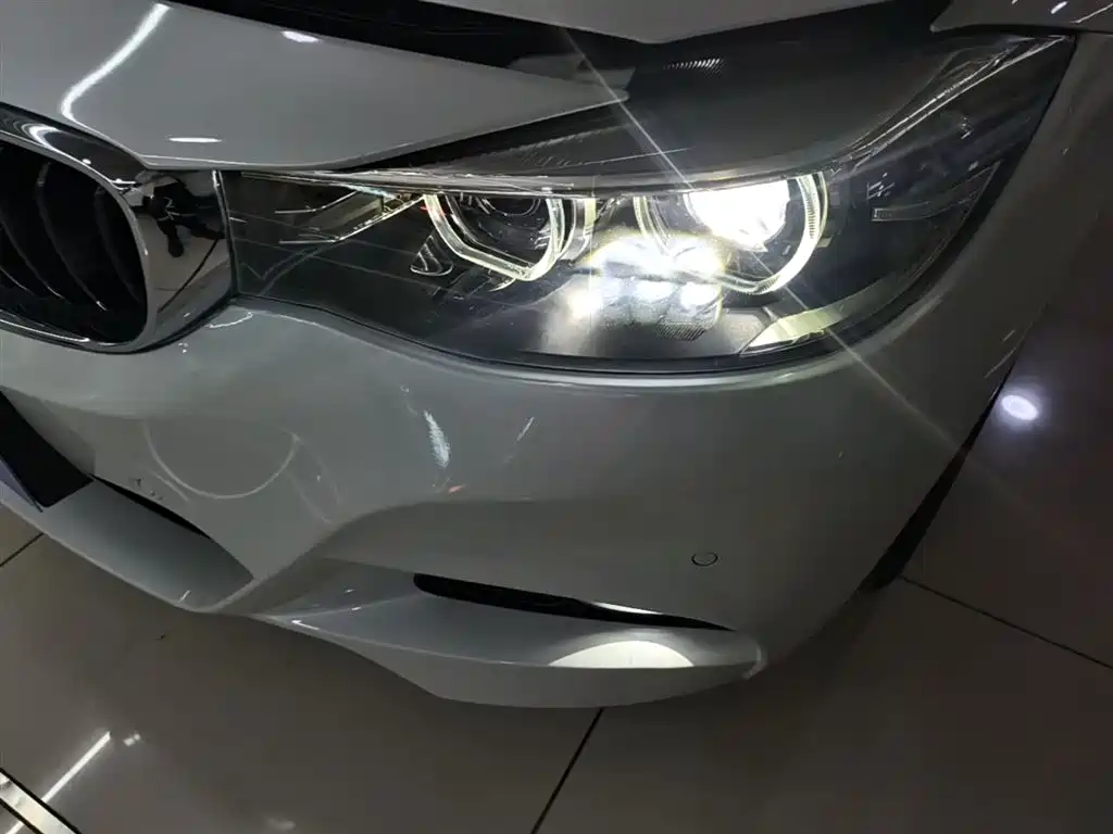 BMW 3 Series GT 2021 — фото 24