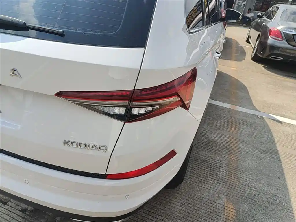 Skoda Kodiaq 2022 — фото 8