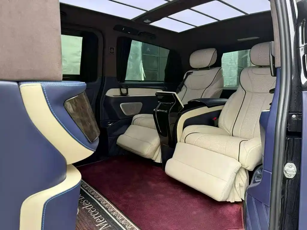 Mercedes-Benz V-Class 2020 — фото 5