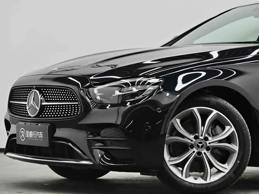 Mercedes-Benz E-Class 2021 — фото 12