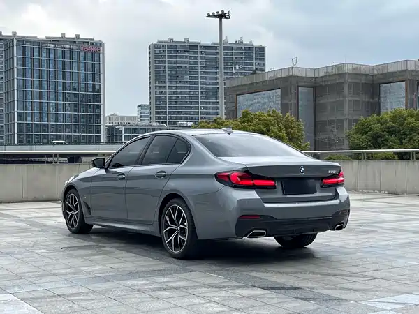 BMW 5 Series 2023