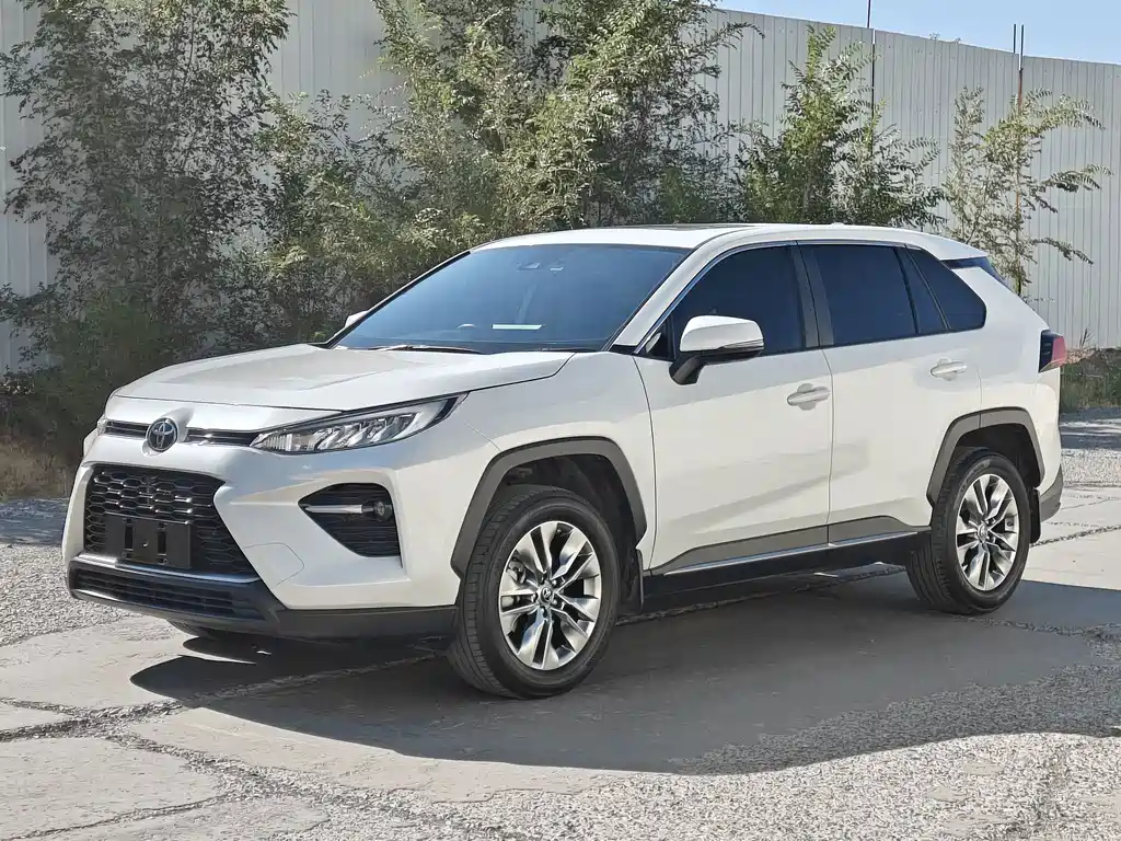 Toyota Wildlander 2022 — фото 1