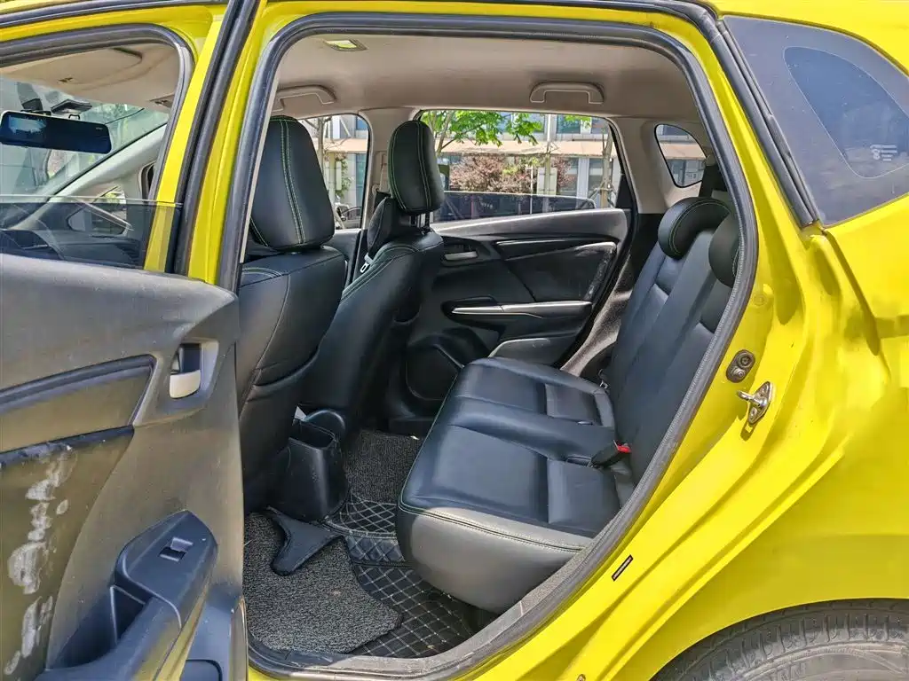 Honda Fit 2017 — фото 14