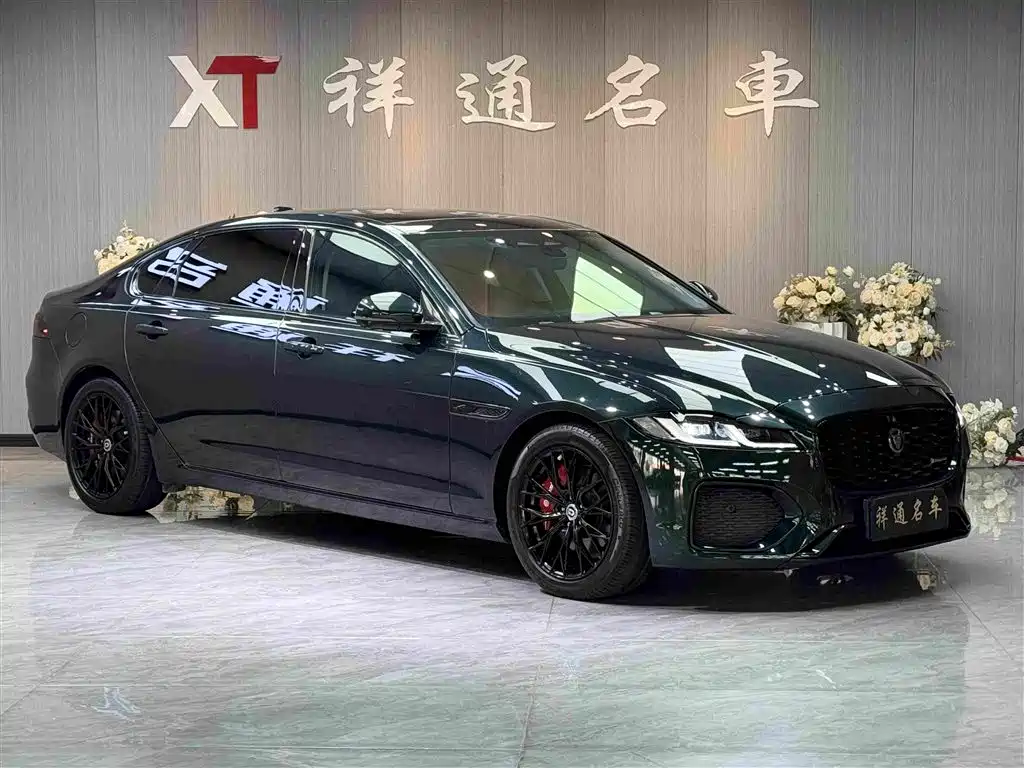 Jaguar XFL 2022 — фото 3