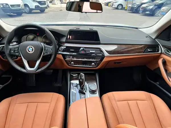 BMW 5 Series 2018