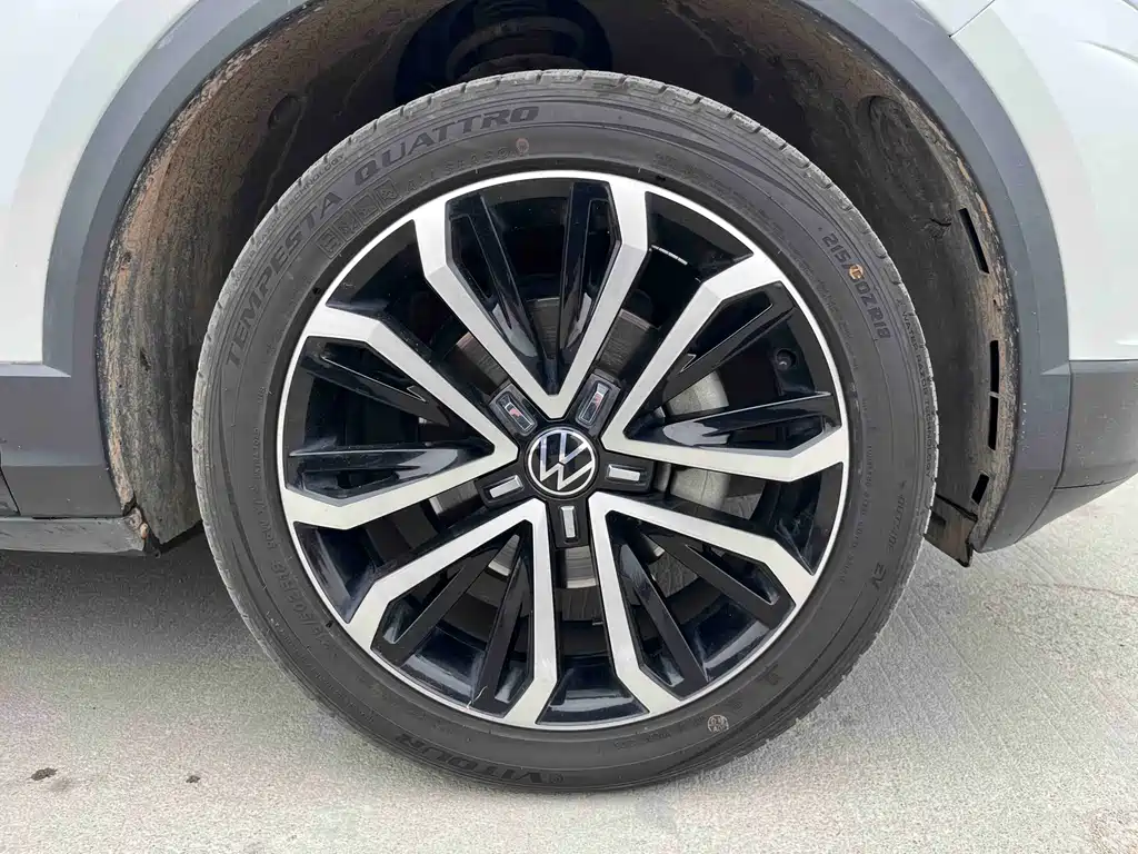 Volkswagen T-Roc 2021 — фото 19
