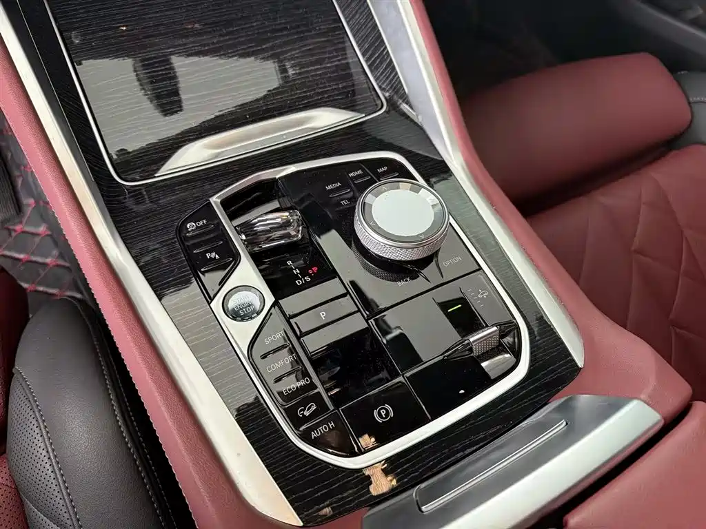 BMW X6 2025 — фото 15
