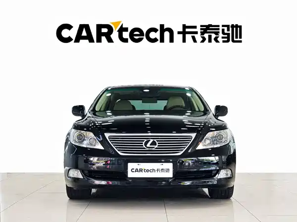 Lexus LS 2006