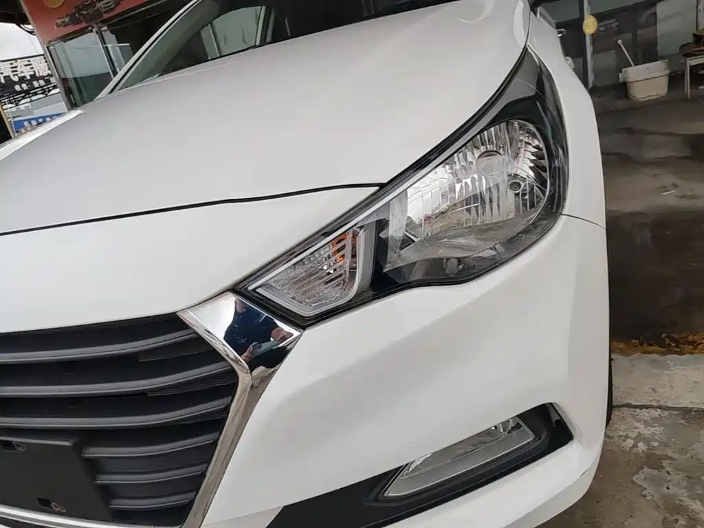 Hyundai Verna 2019 — фото 24