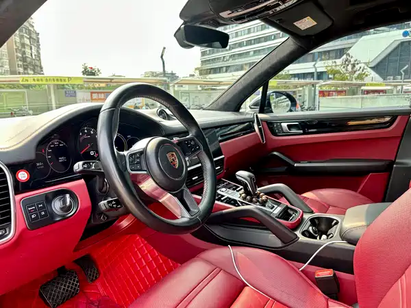 Porsche Cayenne 2019