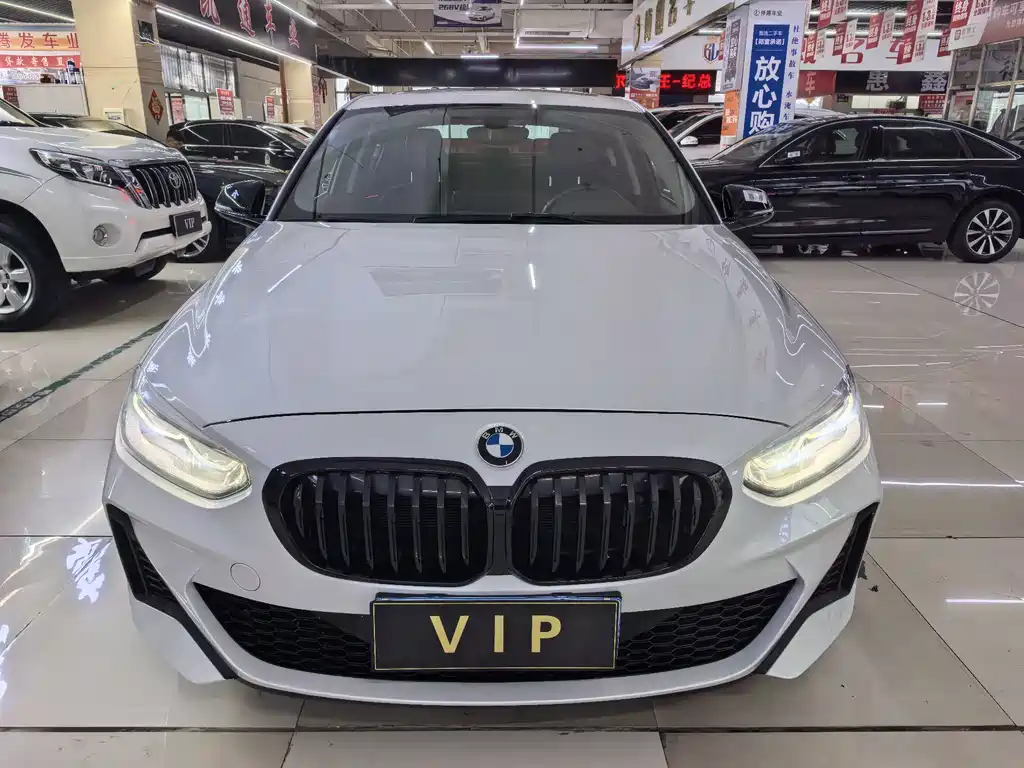 BMW 1 Series 2023
