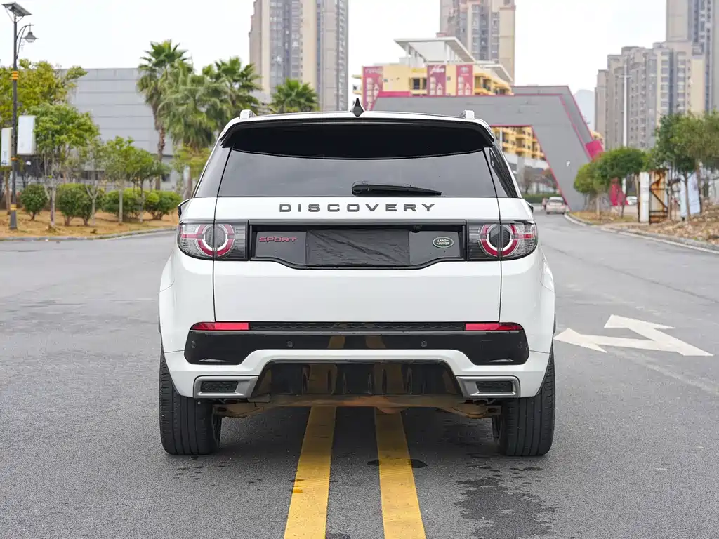 Land Rover Discovery Sport 2019 — фото 11