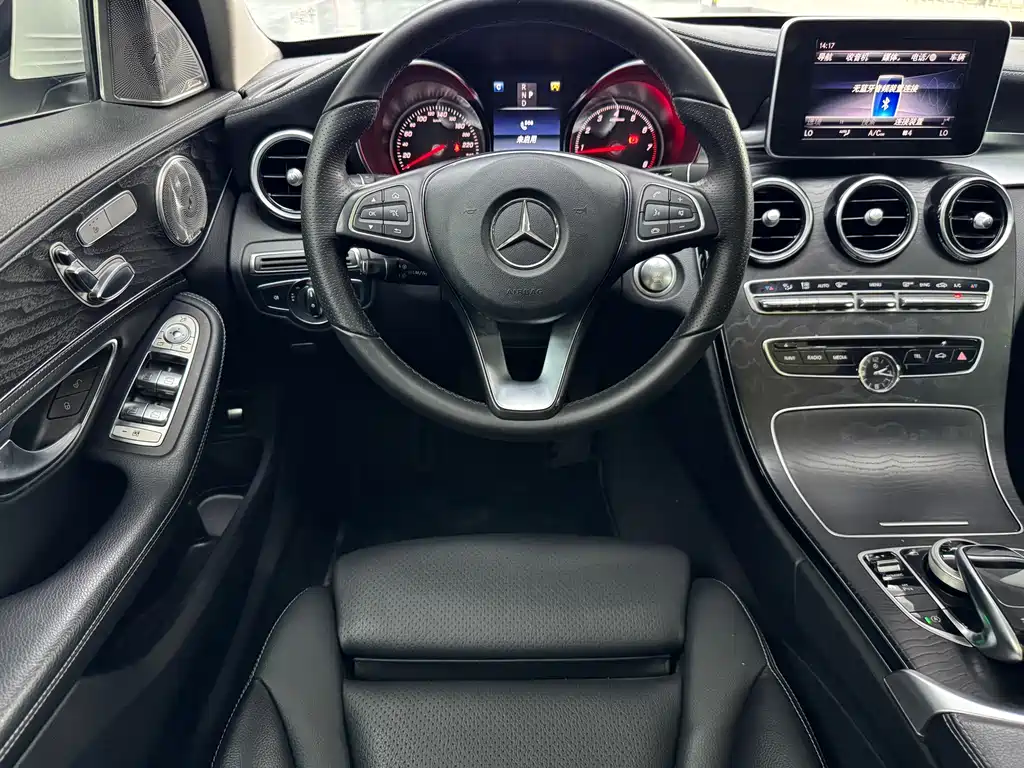 Mercedes-Benz C-Class 2018 — фото 9