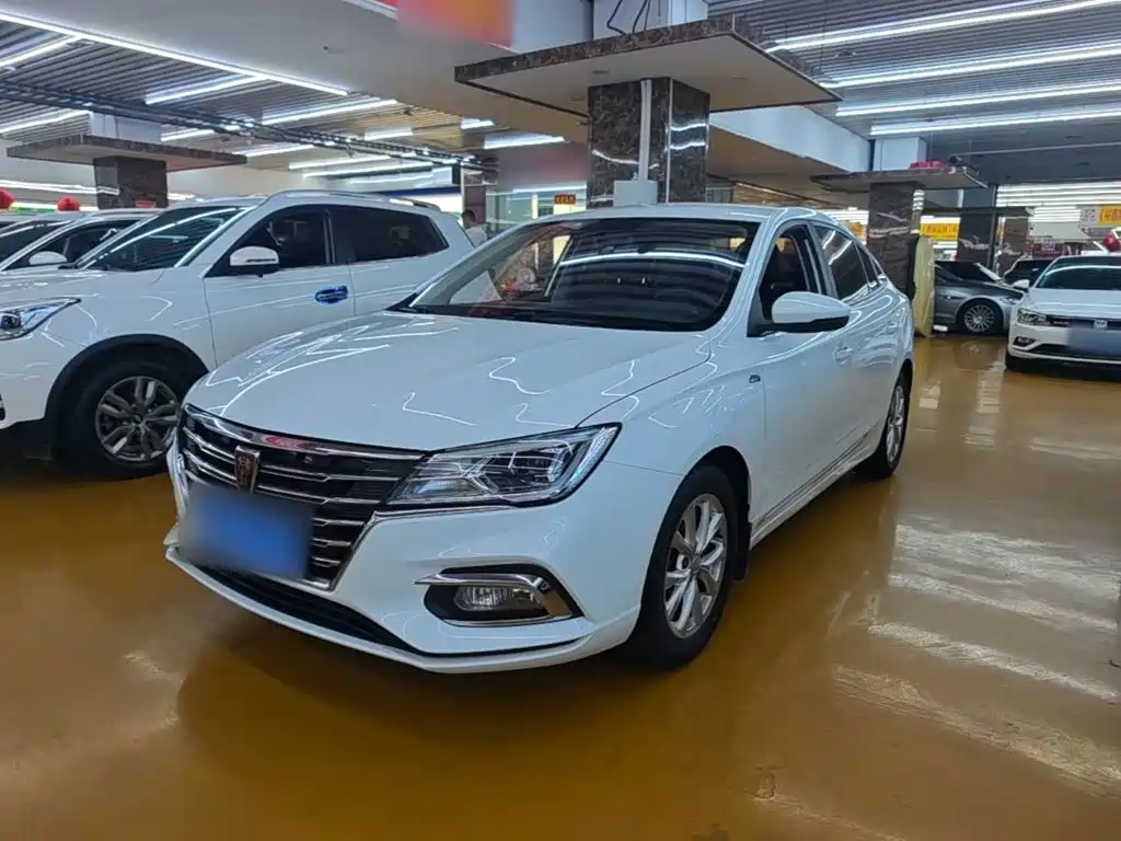 Roewe i5 2019 — фото 1
