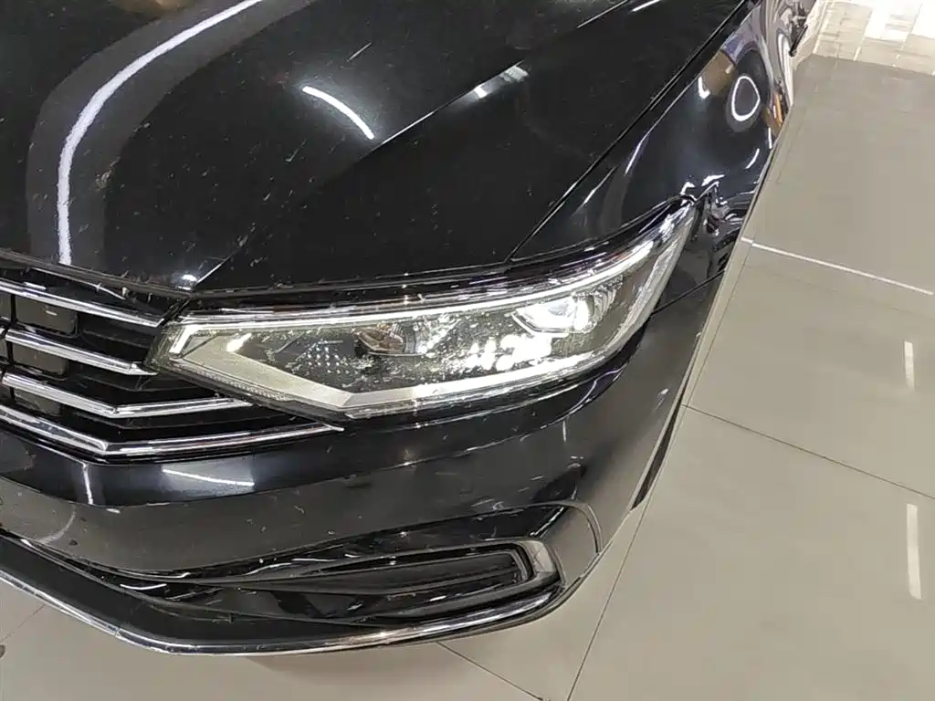 Volkswagen Magotan GTE PHEV 2023 — фото 24