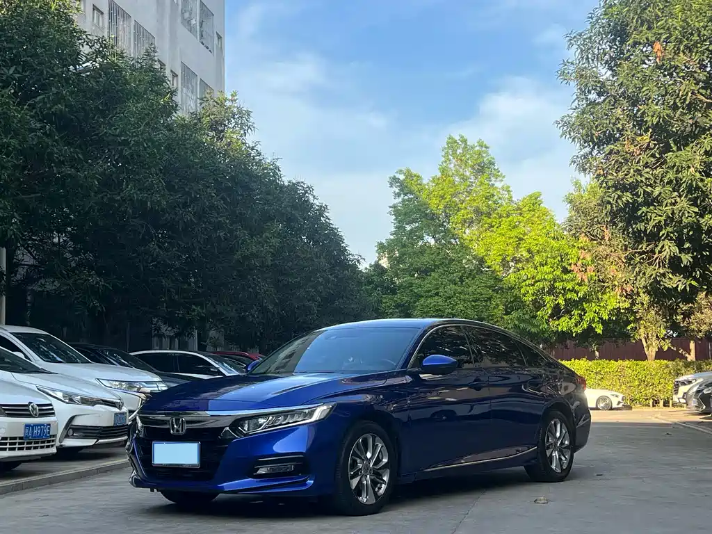 Honda Accord 2019 — фото 1