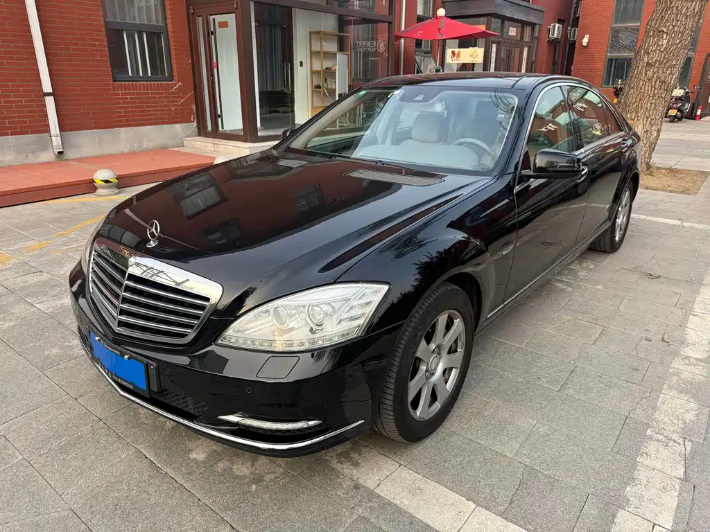 Mercedes-Benz S-Class 2012 — фото 1