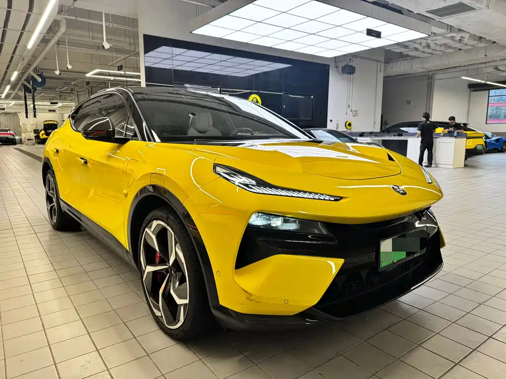Lotus Eletre 2023