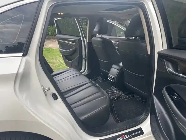 GAC Trumpchi GA6 2020