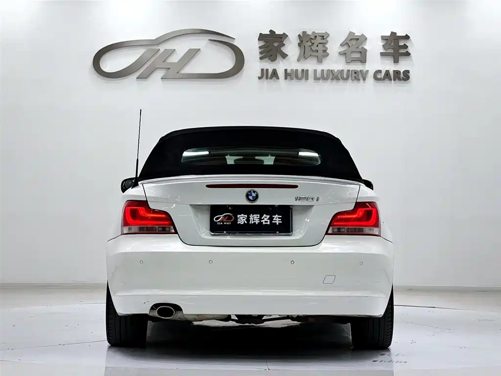 BMW 1 Series 2012 — фото 11