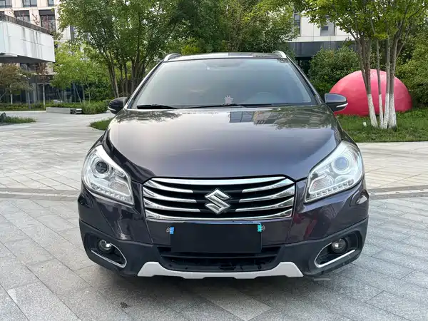 Suzuki S-Cross 2016